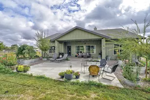 1379 W McIntosh Dr, Prescott, AZ 86305 - Photo 37