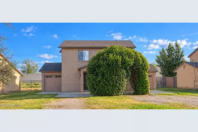 8113 E Rosalie Road, Prescott Valley, AZ 86314 - Photo 1