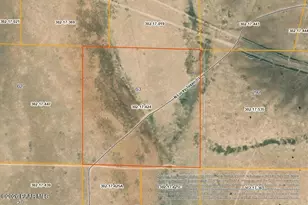 63 Lucky Texan, Ash Fork, AZ 86320 - Photo 1