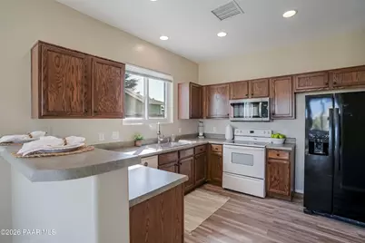 7592 E Fire Fly Way, Prescott Valley, AZ 86315 - Photo 11