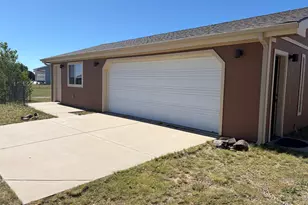 7075 E Danielle Dr, Prescott Valley, AZ 86315 - Photo 5