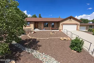 612 Prescott Heights Dr, Prescott, AZ 86301 - Photo 1