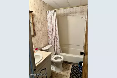 18233 S John Fry Avenue, Peeples Valley, AZ 86332 - Photo 15