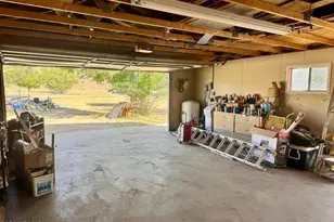 18233 S John Fry Ave, Peeples Valley, AZ 86332 - Photo 21