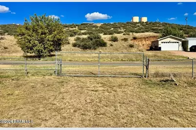 18233 S John Fry Avenue, Peeples Valley, AZ 86332 - Photo 27