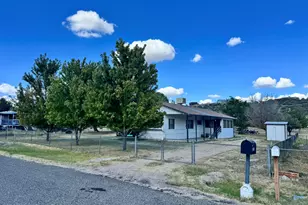 18233 S John Fry Ave, Peeples Valley, AZ 86332 - Photo 33