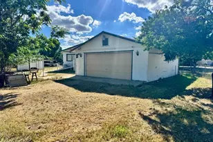 18233 S John Fry Ave, Peeples Valley, AZ 86332 - Photo 5