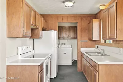 1933 N Geraldine Court, Prescott, AZ 86301 - Photo 13