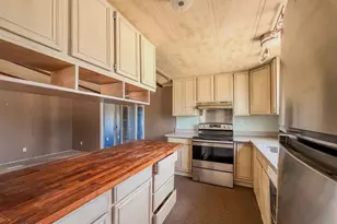 22655 W Henderson St, Congress, AZ 85332 - Photo 11