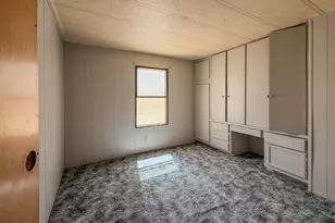 22655 W Henderson St, Congress, AZ 85332 - Photo 17