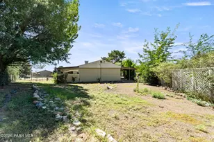 10470 E Manzanita Trail, Dewey-Humboldt, AZ 86327 - Photo 19