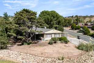 10470 E Manzanita Trail, Dewey-Humboldt, AZ 86327 - Photo 21