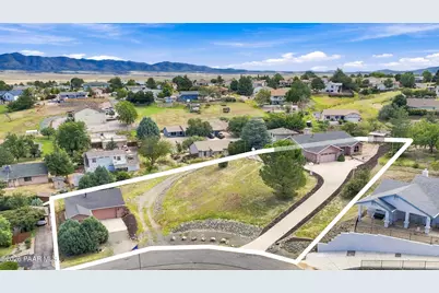 9531 E Serpentine Lane, Prescott Valley, AZ 86314 - Photo 3