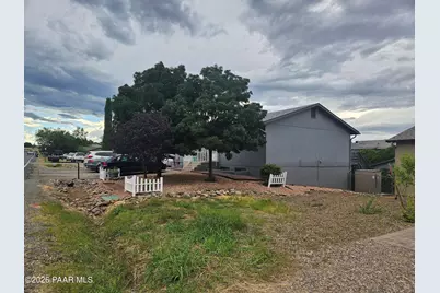 8472 E Lakeshore Drive, Prescott Valley, AZ 86314 - Photo 7