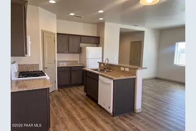 2924 N Yavapai Road #A, Prescott Valley, AZ 86314 - Photo 9