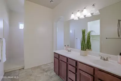 6228 E Garnet Place, Prescott Valley, AZ 86314 - Photo 17