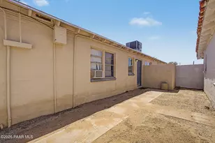 1701 N Village Dr, Tucson, AZ 85712 - Photo 29