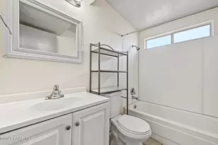 5815 E 23rd St, Tucson, AZ 85711 - Photo 21