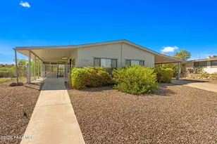 2069 W Smoketree Dr, Wickenburg, AZ 85390 - Photo 5