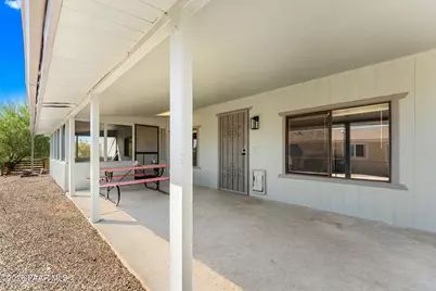 2069 W Smoketree Drive, Wickenburg, AZ 85390 - Photo 3