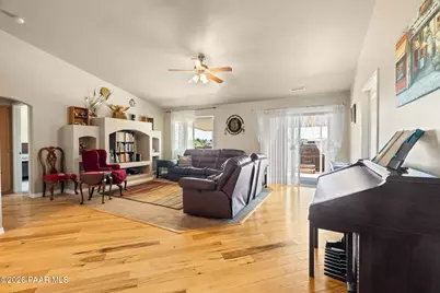 9321 E Manzanita Circle, Prescott Valley, AZ 86314 - Photo 5