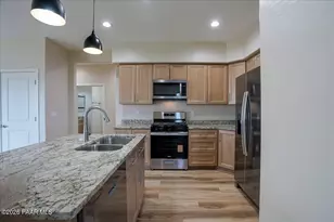 8285 W Abbey (Barndominium) Ln, Wilhoit, AZ 86332 - Photo 7