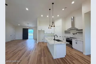 11808 N Outlaw Lane, Prescott Valley, AZ 86315 - Photo 9