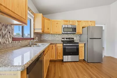 7601 E Cocopah Drive, Prescott Valley, AZ 86314 - Photo 3
