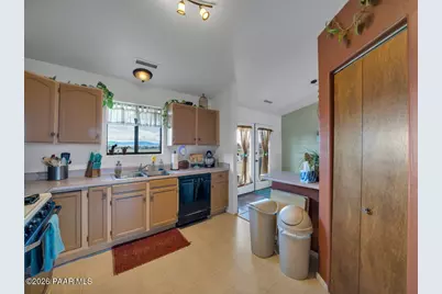 647 S Johnson Lane, Chino Valley, AZ 86323 - Photo 9