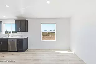 24416 N Big Springs Ranch Rd, Paulden, AZ 86334 - Photo 9