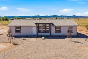 24416 N Big Springs Ranch Rd, Paulden, AZ 86334 - Photo 1