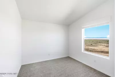 24416 N Big Springs Ranch Road, Paulden, AZ 86334 - Photo 15