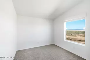 24416 N Big Springs Ranch Rd, Paulden, AZ 86334 - Photo 15