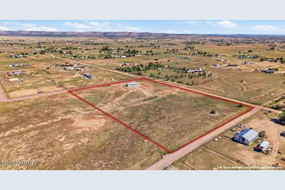24416 N Big Springs Ranch Road, Paulden, AZ 86334 - Photo 23