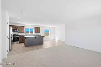 3223 W Rainbow Sunset Avenue, Paulden, AZ 86334 - Photo 5