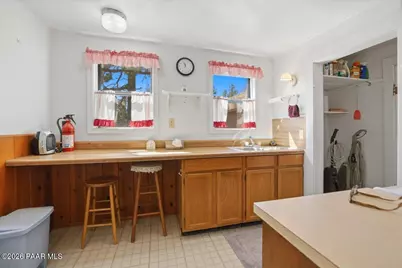 1544 W Thumb Butte Road, Prescott, AZ 86305 - Photo 15