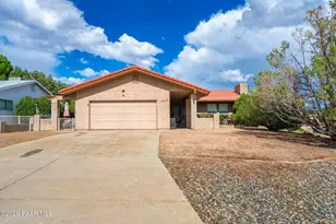1053 N Arrowhead Ln, Dewey-Humboldt, AZ 86327 - Photo 1