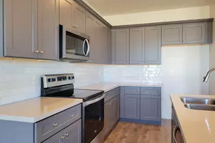 5762 E Richmond Rd, Prescott Valley, AZ 86314 - Photo 7