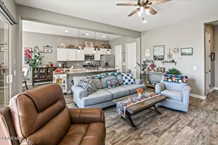 12711 E De La Cruz St, Dewey-Humboldt, AZ 86327 - Photo 5