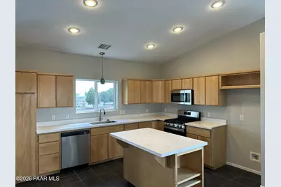 7660 E Gato De Luna, Prescott Valley, AZ 86315 - Photo 9
