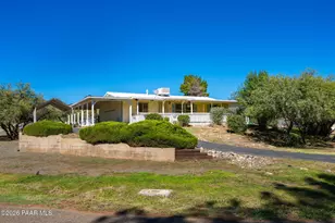 13517 S Bob White Pl, Mayer, AZ 86333 - Photo 1