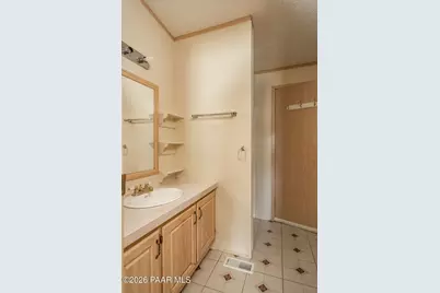 13517 S Bob White Place, Mayer, AZ 86333 - Photo 11