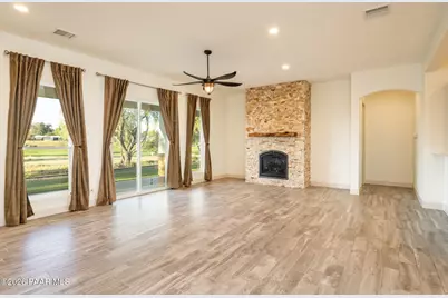 2124 Golf Links Drive, Prescott, AZ 86301 - Photo 11