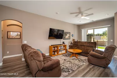 6867 E Byron Place, Prescott Valley, AZ 86314 - Photo 5