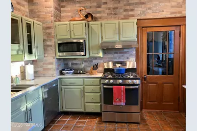 212 S Pleasant Street, Prescott, AZ 86303 - Photo 3