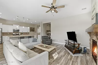 7865 E Hearthstone Drive, Prescott Valley, AZ 86315 - Photo 7