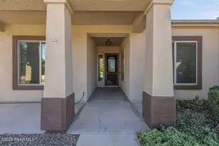 7419 N Summit View Dr, Prescott Valley, AZ 86315 - Photo 3