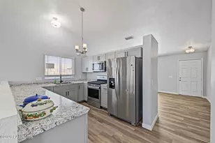 1956 W Chardonnay Dr, Tucson, AZ 85746 - Photo 15