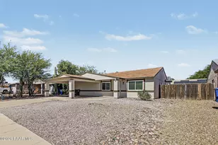 1956 W Chardonnay Dr, Tucson, AZ 85746 - Photo 3