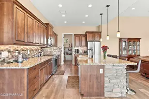 10433 N Spanish Oak Dr, Prescott Valley, AZ 86315 - Photo 11